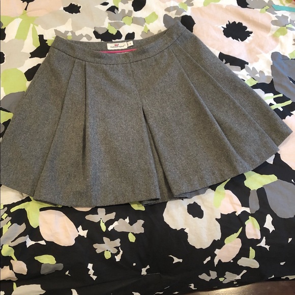 Vineyard Vines Wool pleated skirt